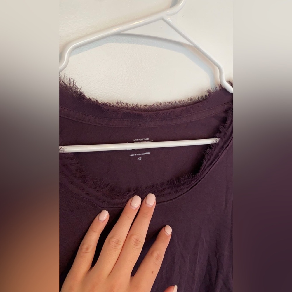 Ann Taylor Loft Dark Purple Long Sleeve Tee XS - Picture 3 of 9